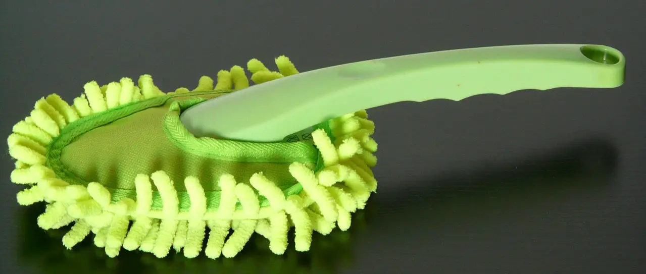 Gelbe Bürste Staubbürste