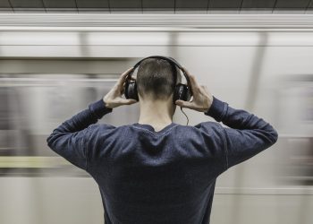 Leise Staubsauger im Test | Bester leiser Bodenstaubsauger?