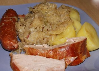 Kasseler im Brotteig (Rezept) | Braten im Römertopf
