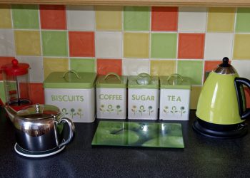 Wasserkocher entkalken (Tipps) | Kalk entfernen Hausmittel